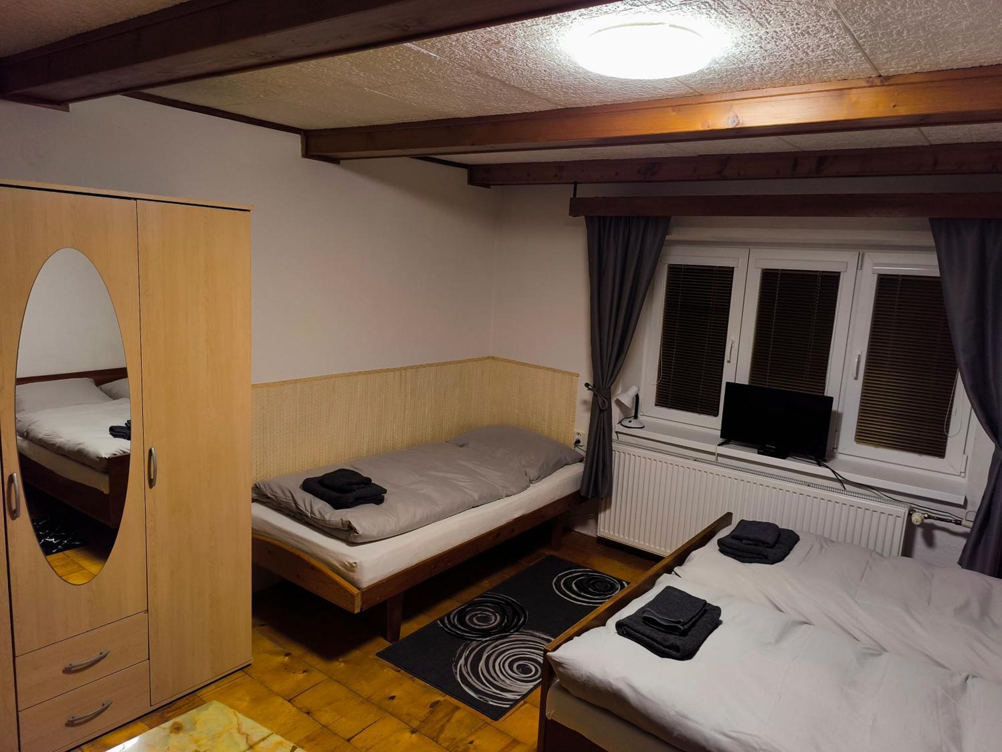 Podhorsky Apartman Materidouska Desná Exterior photo